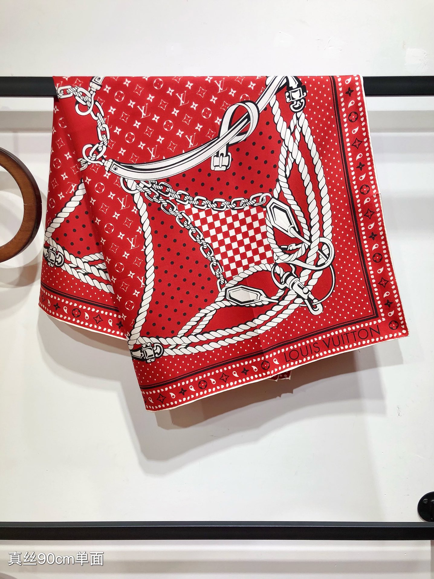 LV Sailor Bandana Square 90 M79800